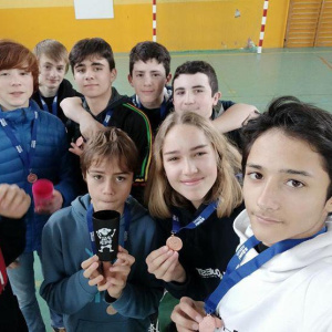 Les minimes en bronze au départemental de Hand-Ball - 2020